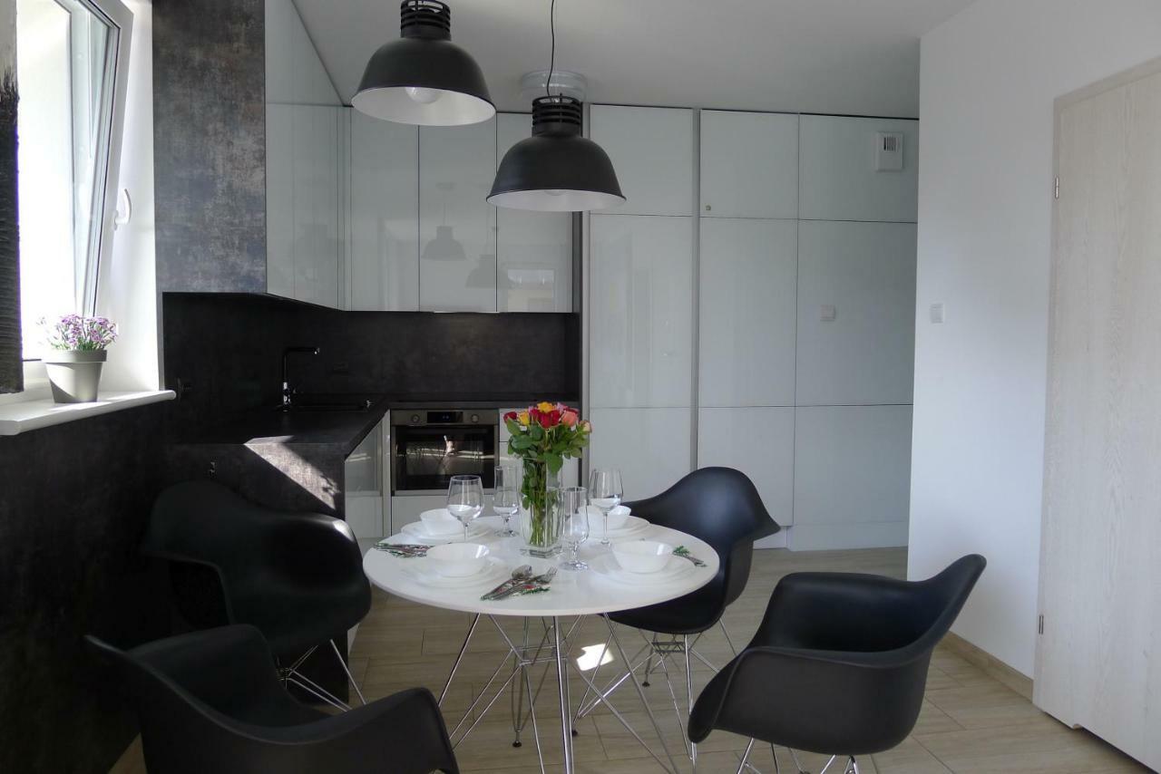 Impresja 42 Apartament Z Garazem Колобжег Экстерьер фото