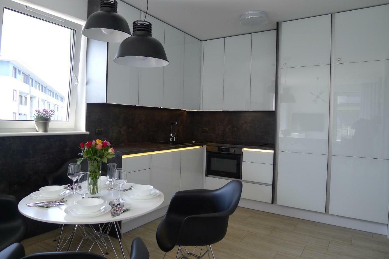 Impresja 42 Apartament Z Garazem Колобжег Экстерьер фото