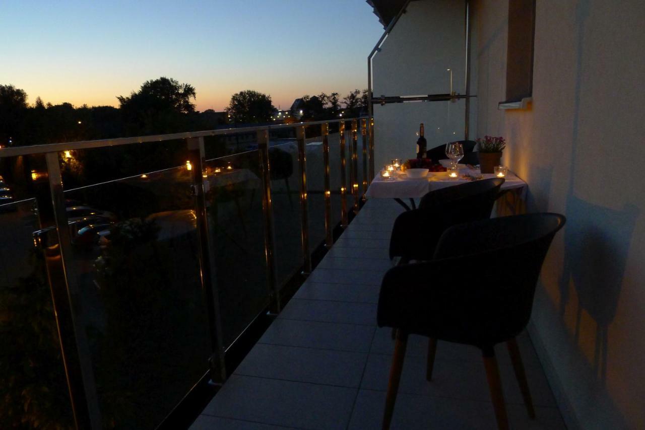 Impresja 42 Apartament Z Garazem Колобжег Экстерьер фото