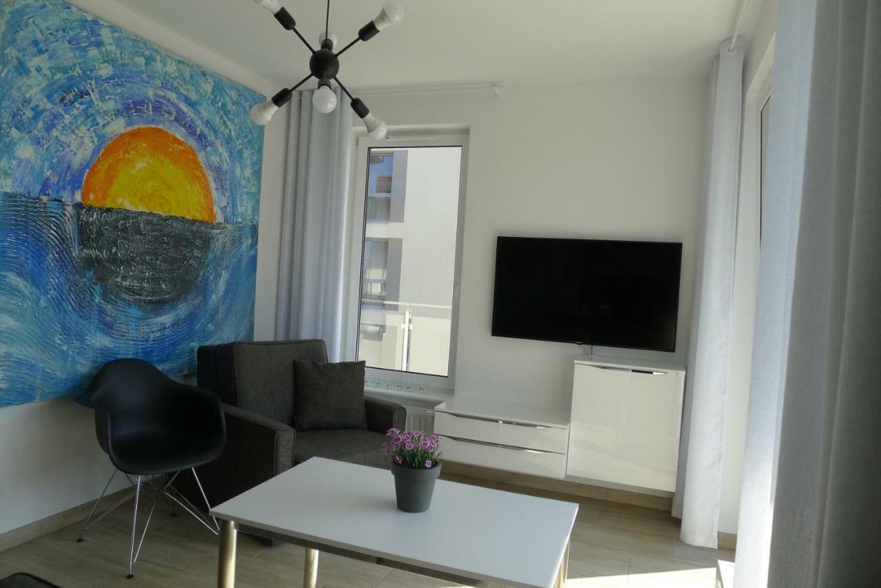 Impresja 42 Apartament Z Garazem Колобжег Экстерьер фото